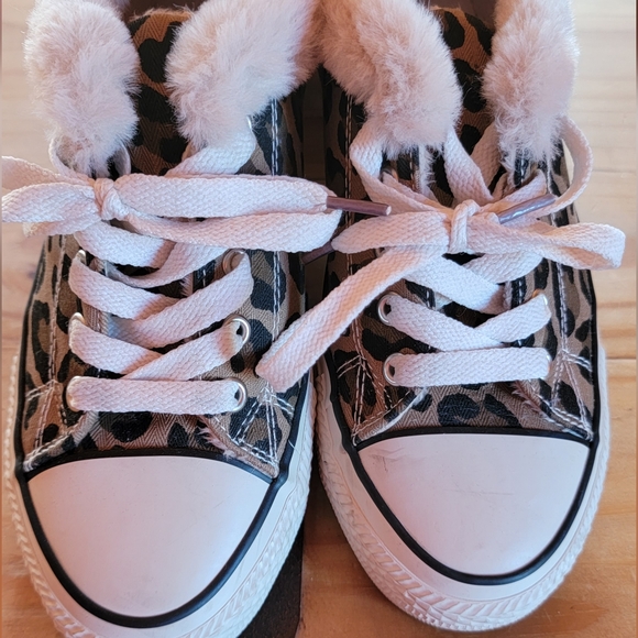 Leopard print sneaker - Picture 1 of 5